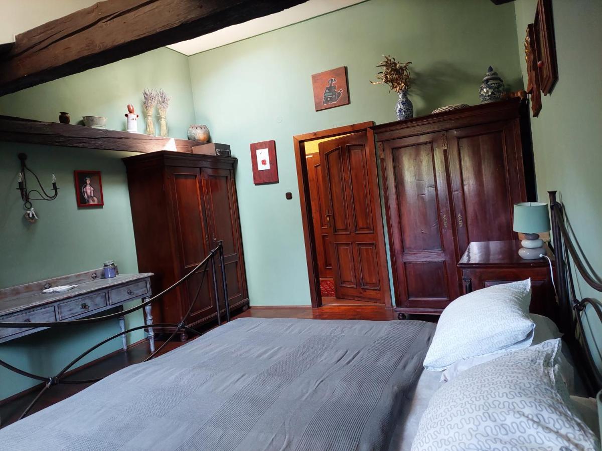 Apartment Vysehrad ปราก ภายนอก รูปภาพ